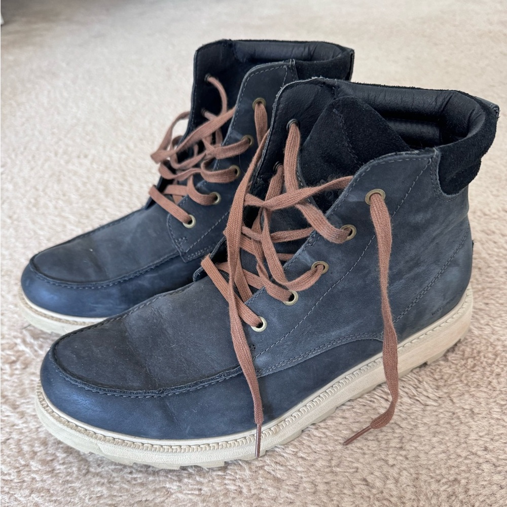 Men’s Sorel boots